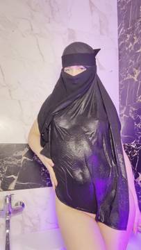 Porn Scenes Shower Sex with AnnaaLittle and Shaved Pussy Solo Hijab