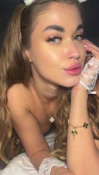 Porno Video ArianaX in Striptease & Sexy Lingerie European Sexy Amateur