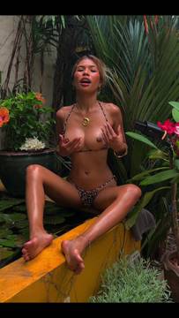 Movie Sex Boob Grab with shechocobar and Solo Petite Outdoor Porn Asian