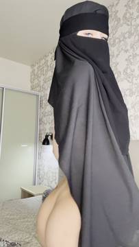 Sex Film AnnaaLittle in Teasing and Big Ass Solo Sexy Hijab