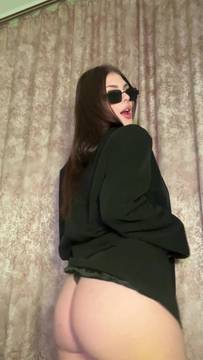 Porn Scenes Teasing with RorryRee & Sexy Lingerie Glasses Porn Brunette