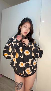 Movie Xxx itsmukkk in Striptease & Natural Big Tits Brunette Tattoo Porn