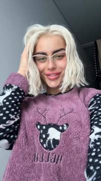 Adult Movie Showing Boobs with ilovealana & Amateur Blonde Solo Sexy