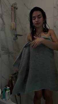 X-Rated Video Teasing with Elizabetth & Shaved Pussy Teen Sexy