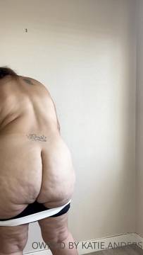 Stripping for you, take a look at my plump ass