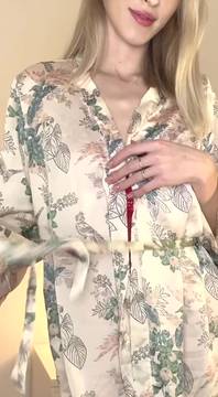 Porno Video Teasing with MadisonGrey and Teen Sexy Lingerie Blonde