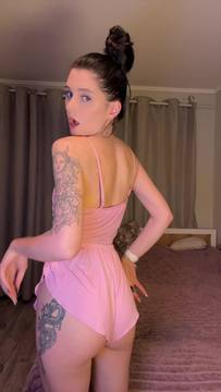 I'm On OnlyFans

 #Brunette #Teasing #Naked #Tattoo Porn #Solo