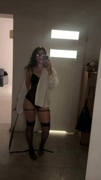 Stare don’t stop 👁 like subscribe