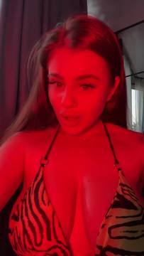 Video X-Rated PatriciaHot in Pussy Fingering & Sexy Lingerie Teen Solo