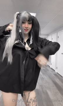 Adult Movie with Ghostkittenxx in Dancing and Nude 18+ Teen Goth Porn