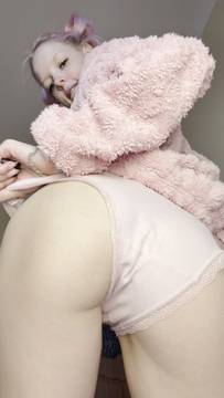 Cute babe dreaming for a big cock