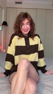 Shadows crawl over my body slowly 😈💫 #Small Tits #Shaved Pussy #Teen #PAWG #Sexy #Redhead Porn #Teasing