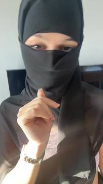 Free Video aiisha in Teasing & Teen Amateur Hijab