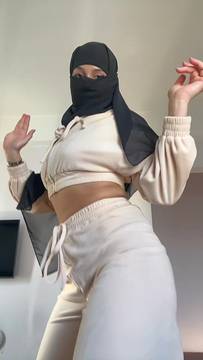#Dancing #Hijab #Solo #Sexy