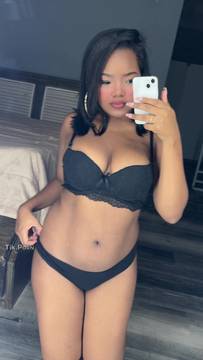 Movie Porno Showing Boobs with IreneHidalgo and Sexy Lingerie Brunette Solo