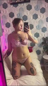 One click and we’re finally alone. Waiting for your message 😘 OnlyFans