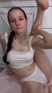 Movie Porno Flexible with milaclark7 and Petite Sexy Brunette Solo