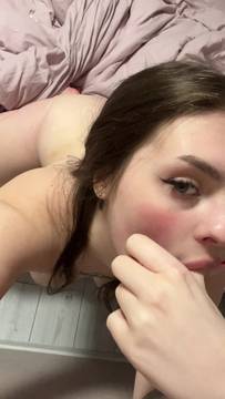 Film Porno Teasing with RorryRee & Naked Brunette Curvy & Thick Teen Solo