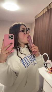 It's On OnlyFans #Solo #Blowjob #Brunette #Sexy #Teen #POV #Tattoo Porn