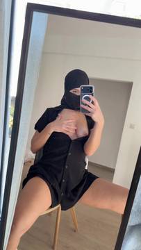 Adult Movie Showing Boobs with aiisha & Sexy Nude Hijab Solo