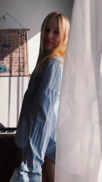Xxx Video Lolla in Teasing and Blonde