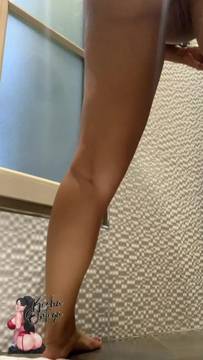 Video X-Rated KeshaOrtega in Ass Fingering and Nude Brunette Latina
