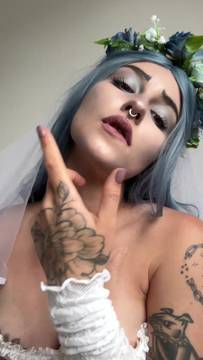 Do you like me on my knees… or on top of you? 😏🔥 #Shaved Pussy #Big Boobs #Big Ass #Sexy Lingerie #Solo #Brunette #Teasing