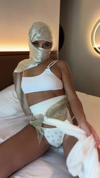 Hot Movie aiisha in Teasing & Sexy Lingerie