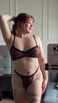 Adult Movie ivaberg in Teasing & Amateur Webcam Porn Solo Brunette