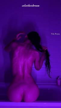 Xxx Video velvetlacedream in Shower Sex & Brunette 18+ Teen Solo