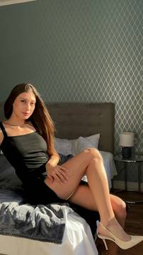 Video X-Rated EsterGrace in Teasing & Shaved Pussy Nude Brunette Petite