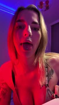 My movement thickens the air around me 💧💫 #18+ Teen #Solo #Big Boobs #Big Ass #PAWG #Shaved Pussy #Pussy Fingering