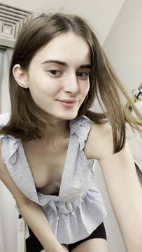 Free Video Downblouse with miacute007 & Small Tits Nude Brunette