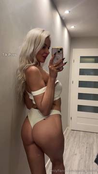 What if I just kept teasing you like this?