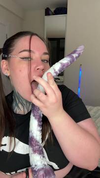 The air trembles when I lean in 😏🔥 #Shaved Pussy #Big Boobs #Big Ass #Brunette #Solo #Teasing