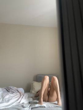 Porn Scenes Looona in Female Masturbation and Shaved Pussy 18+ Teen
