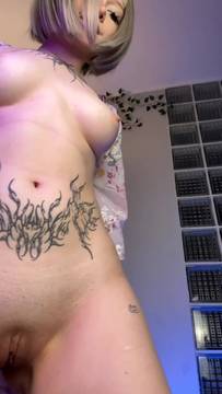 I’m a nymphomaniac, and fucking my pussy daily is a must
