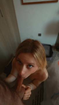 Free Movie lilly_blossom in Blowjob and Small Tits 18+ Teen Petite Amateur