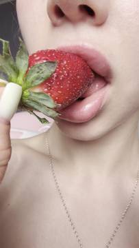 Licking every drop off this juicy berry #Teasing #ASMR Porn