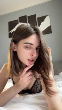 Hot Video miacute007 in Teasing and Solo Sexy Lingerie Brunette