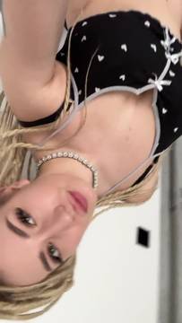 Sex Scenes laura_love in Striptease & Solo Blonde Curvy & Thick