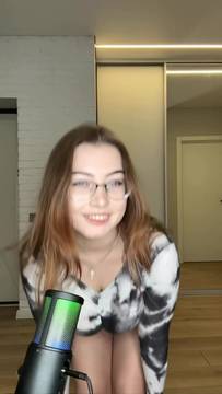 Video X-Rated mayadxd in Teasing and Sexy Lingerie Nude Shaved Pussy Solo
