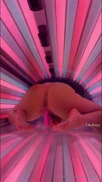 The best part of sparking curiosity is letting your imagination fill in what you can´t see