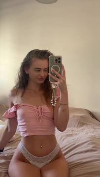 Sweet giggles now, dirty moans later… that’s my promise 💋🍒 #Amateur #Sexy Lingerie #Small Tits #Brunette #Petite #18+ Teen #Twerk
