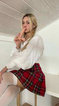 Movie Porno Twerk with KarishaX & Nude Big Ass 18+ Teen Small Tits Petite