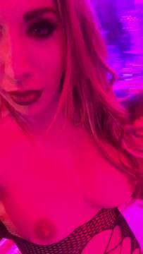 Movie Porno Showing Boobs & MILF Big Boobs