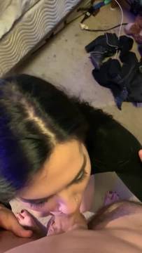 Free Video Blowjob and Teen POV Brunette