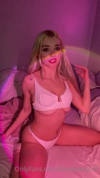 Movie Porno Teasing with Lauren Burch and Big Ass Leaked Blonde