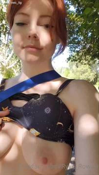 Sex Movie Showing Boobs with Rylierowan and Redhead Teen