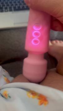 Free Movie cherrybanshee in Female Masturbation & BBW Shaved Pussy Amateur